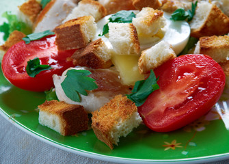 chicken ensalada cezar