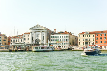 Obraz premium VENICE, ITALY - AUGUST 14,2011 : View of Venice from the Adriati