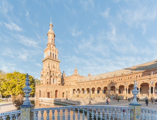 Fototapeta premium Sunrise at Spanish Square (Plaza de Espana) in Sevilla, Spain