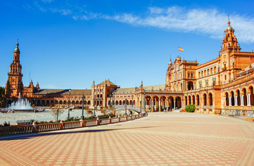Fototapeta na wymiar Spanish Square (Plaza de Espana) in Sevilla, Spain