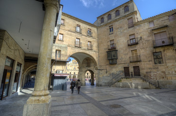 Gate Square
