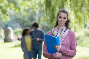 Obraz premium Smiley Female Student