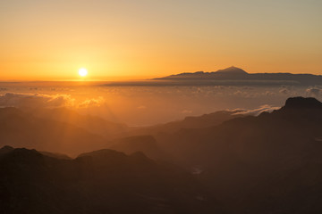 Atardecer desde el Roque Nublo con vista al Teide, Gran Canaria