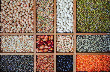 Fototapeta na wymiar Collection assorted of lentils, beans, peas, grain, groats, soyb