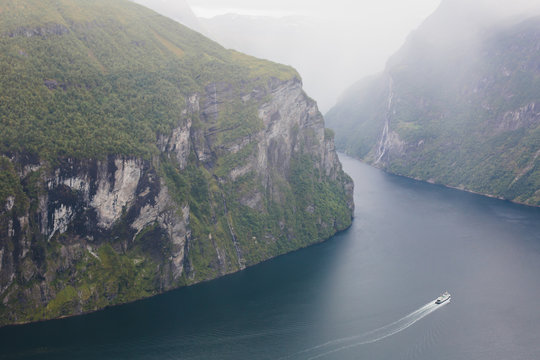 NorddalsfjordBilder StockFotos & Videos. Adobe Stock