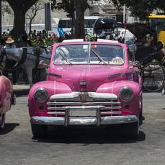  Kuba, Havanna, Taxistand am " Parque Central "
