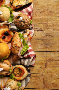 Thức ăn đường phố Jajanan jalanan Comida callejera Pizza Street Food Cibo da strada طعام الشارع อาหารข้างถนน Comida de rua Makanan jalanan Cuisine de rue 길거리 음식 מאכלי רחוב 街頭食品 Fast food