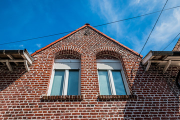 Dans les rues de Croix