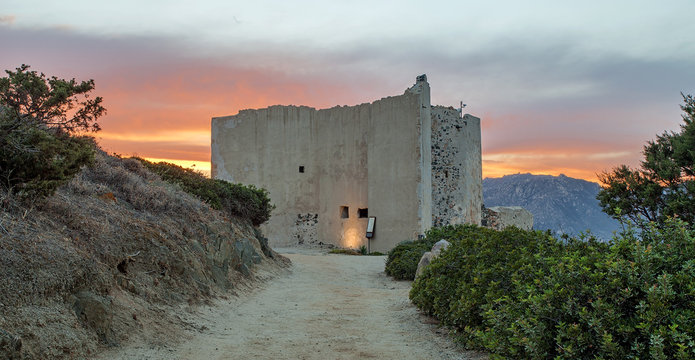 Antica fortezza a Villasimius, Sardegna