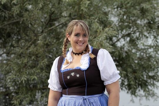 plus-size-model