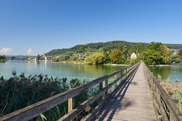 Fototapeta na wymiar Insel Werd mit Stein am Rhein (Bodensee)