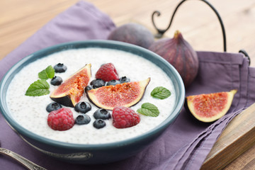 Chia seed pudding  with figs