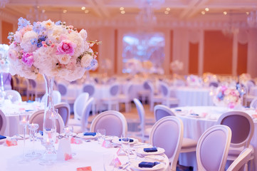 wedding decorations with flowers