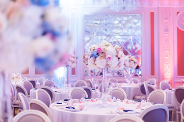 wedding decorations with flowers