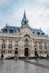 L'hôtel de ville de Roubaix et la Grand Place