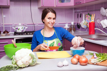 woman prepare cauliflower