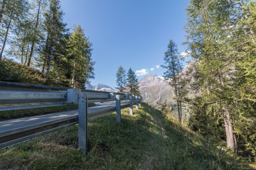 Fototapeta premium Großglockner Hochalpenstraße im Sommer