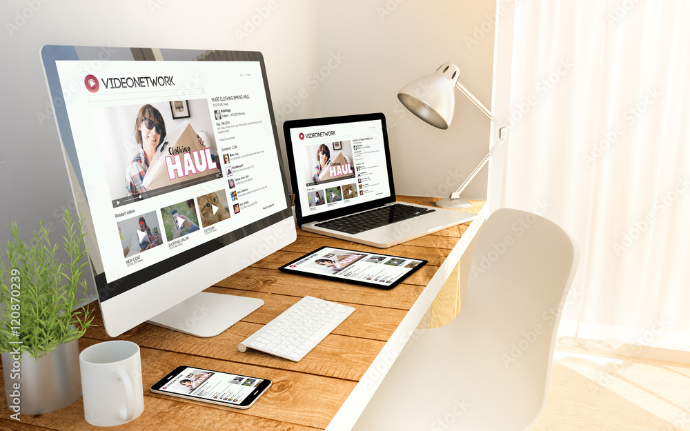 Canvas Prints vlog responsive concept on devices