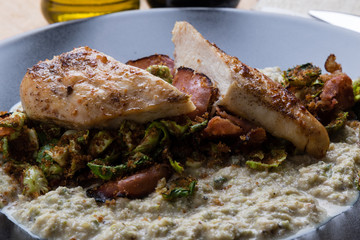 Spicy chicken breast and sprouts