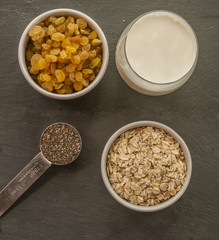 Oatmeal ingredients