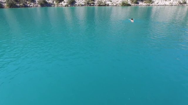 Ras de l'eau avec nageurs au Lac D'Esparron Sainte Croix