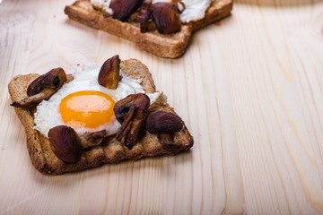 Breakfast set for one.
