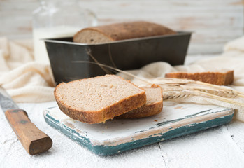 Black rye bread

