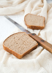 Black rye bread
