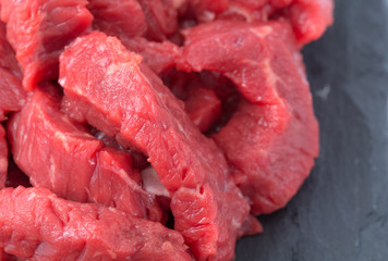 Vorbereitung für die Asia-Pfanne - Fleisch, frisch vom Metzger 