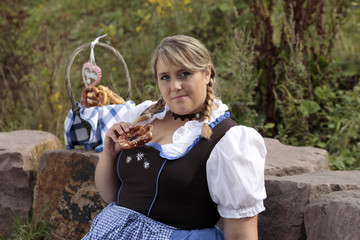 Bilder und Videos suchen: rubensfigur Bilder und Videos suchen: rubensfigur