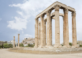 Fototapeta premium Remains From Temple of Olympian Zeus, Athens
