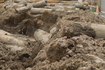 Obraz premium 埋まる柱