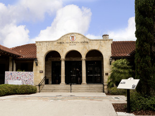 Obraz premium Visitor Centre in St Augustine, the oldest city in Florida in the United States of America. 