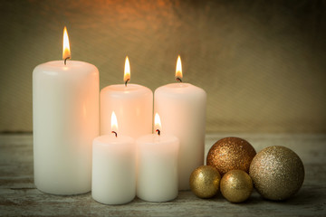 Fototapeta na wymiar Christmas candles