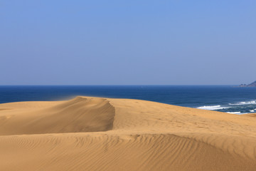 鳥取砂丘、青空 