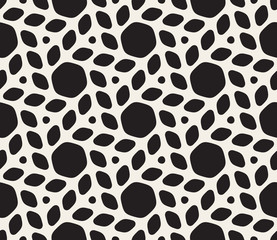 Vector Seamless Black and White Lattice Geometric Pattern