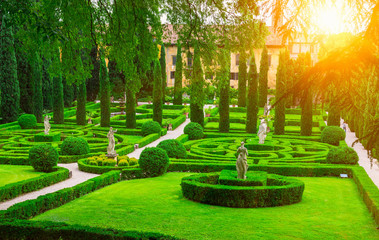 Giusti Garden in Verona,Italy - obrazy, fototapety, plakaty
