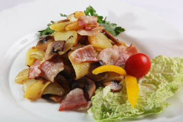 fried potatoes with Bacon