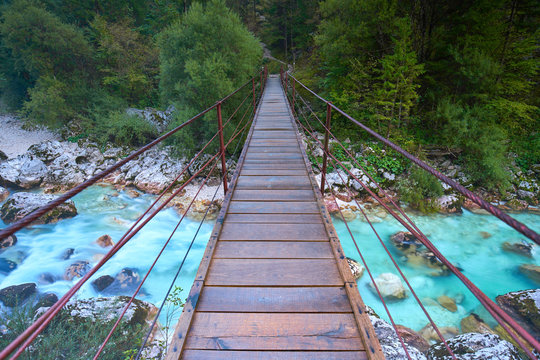 Fototapeta Most wiszący w dolinie Soca, Słowenia