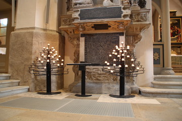 Opferkerzen in der Stadtkirche