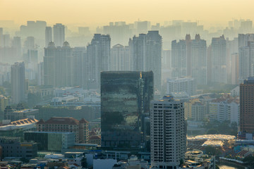 Fototapeta na wymiar Landscape of the Singapore financial district and business building