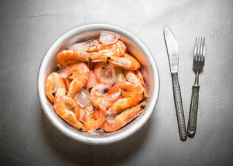 Jumbo shrimp with ice.