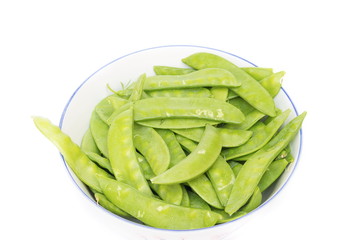 Green peas in a bowl