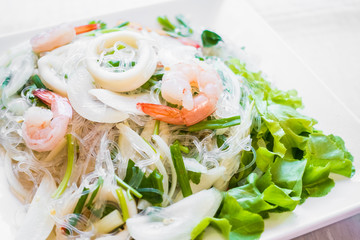 Spicy salad with seafood