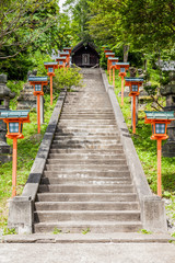夕張神社の石段と灯籠