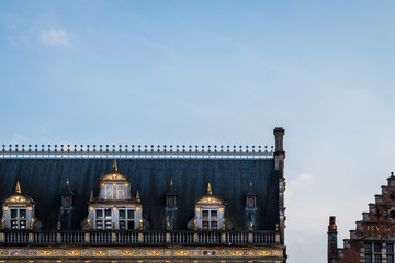 Fototapeta premium Immeubles de Grand-place de Tournay