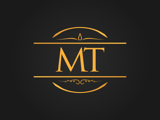 Luxurious Circle Ornament