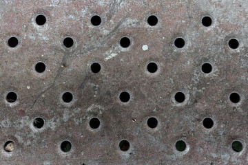 古いパンチングメタルの足場