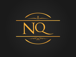 Luxurious Circle Ornament