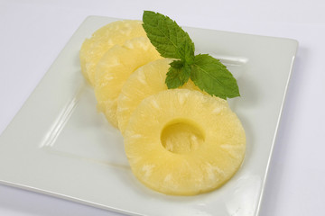 ananas 18092016